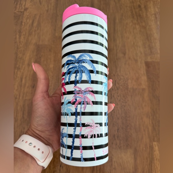 New In Box, Lilly Pulitzer 16 oz. Travel Mug, print is Desert Palm. - Picture 11 of 15